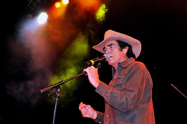 Country   058.jpg